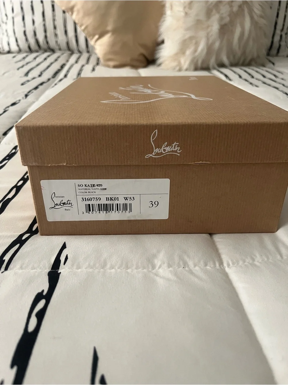 NWT Christian Louboutin “So Kate” Black Leather Pointed Toe Stiletto Pumps